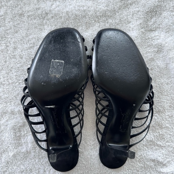 Ferragamo Black Leather Knotted Strappy Mules with Suede Heels Women’s 8-1/2 - Picture 4 of 6